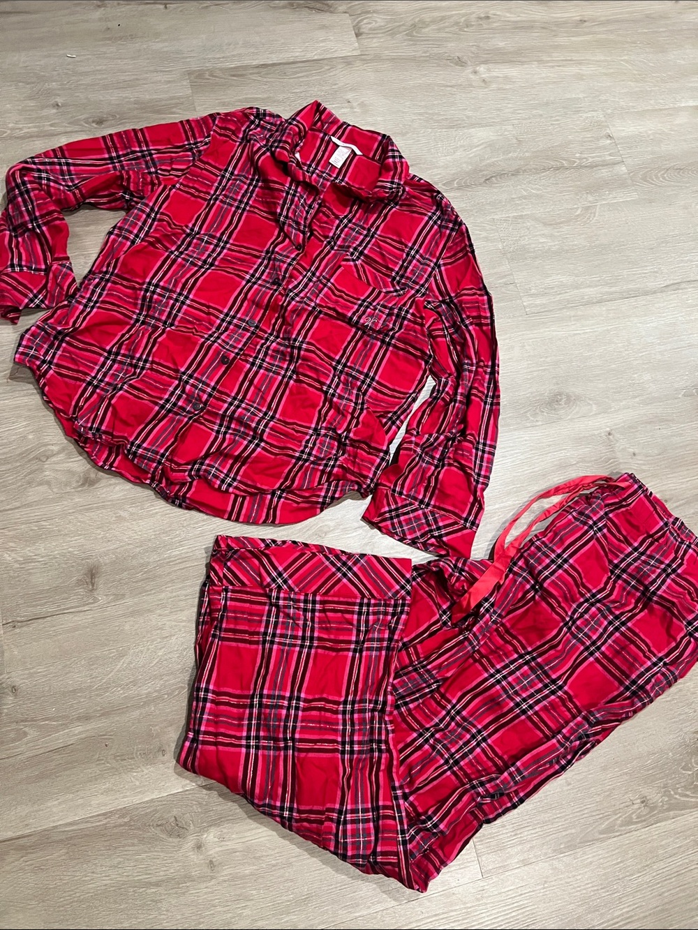 Victoria's Secret Red Plaid Pajama Set